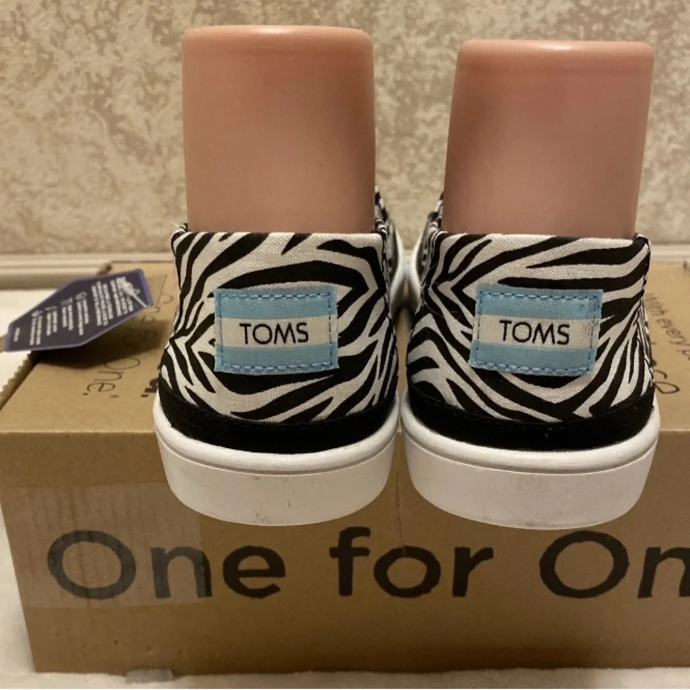 Toms Black and White Zebra Print Sneakers
